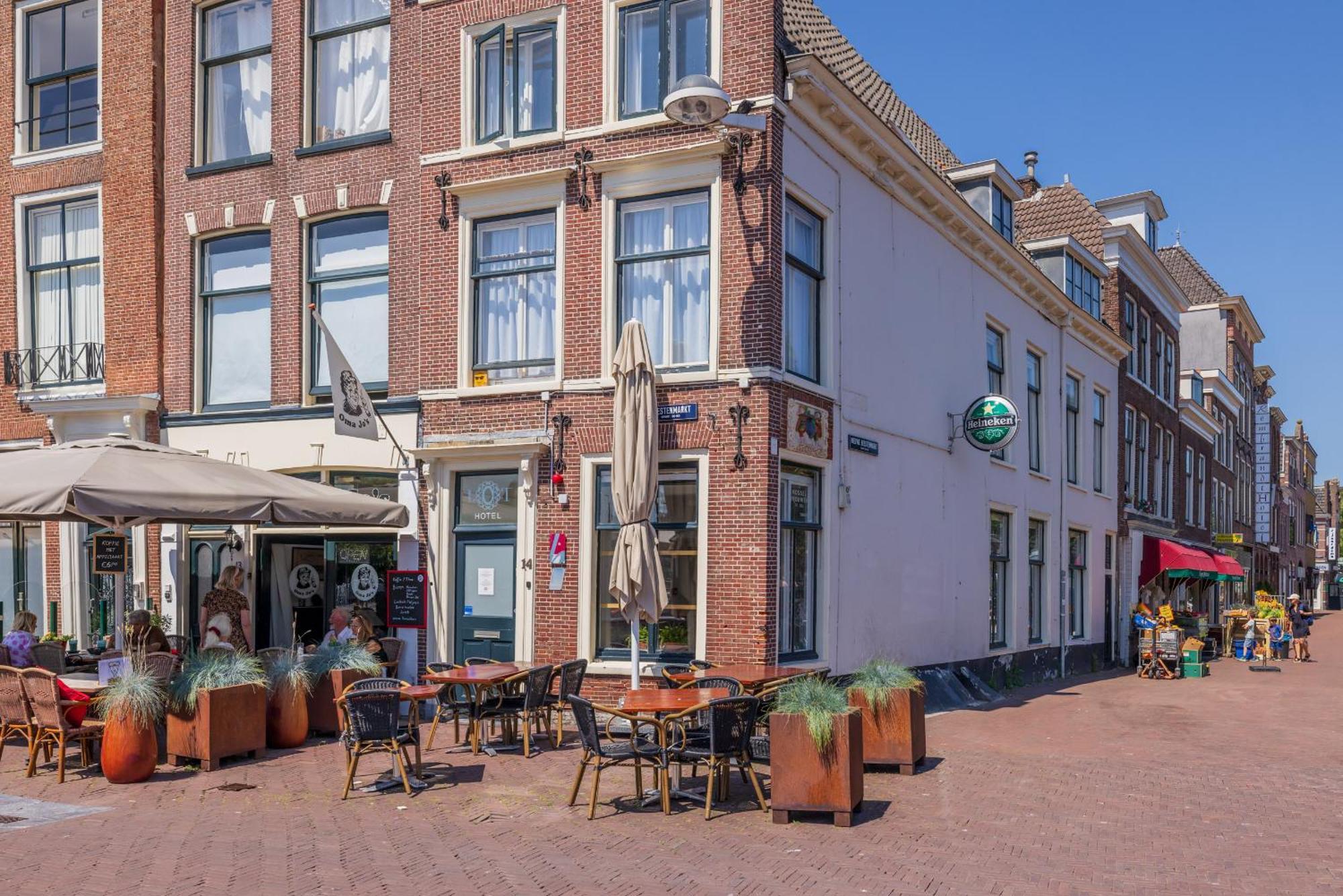 Lot 2* Leyde